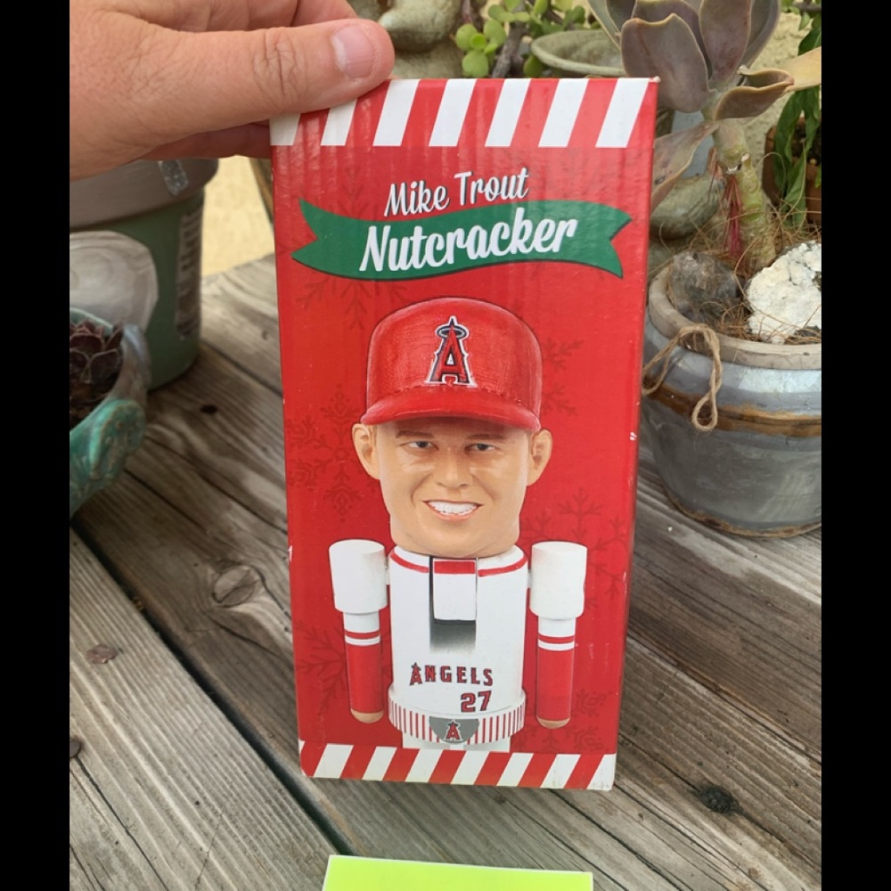 Trout Nutcracker bobble head